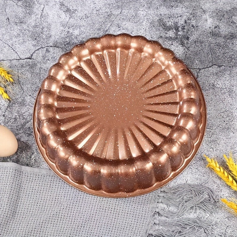 Round Non-Stick Cake Mold for Birthday & Layer Cakes – Easy Release Circular Baking Pan, Reusable Home Bakeware for Sponge, Chiffon & Cheesecake, Available in Golden & Deep Gray