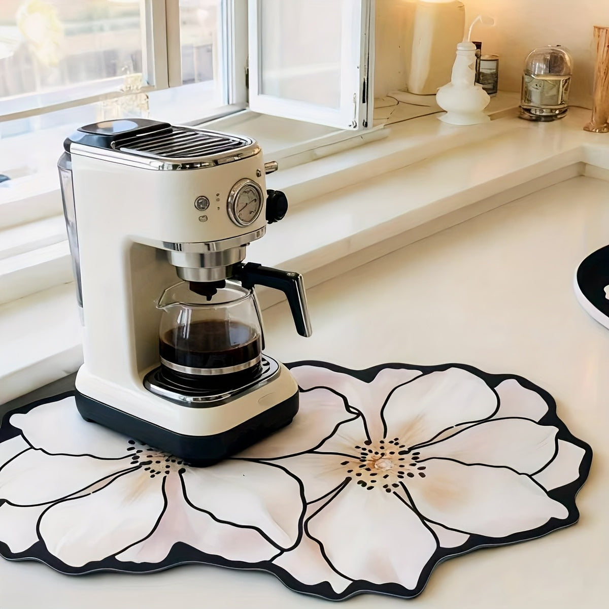 Diatom Mud Mat – Super Absorbent Quick-Dry Non-Slip Floor Mat for Bathroom, Kitchen & Living Room, Flower-Shaped Draining Mat, Home Decor Bath Mat, Multiple Sizes