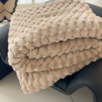Super Soft Fuzzy Plush Throw Blanket 100% Polyester Lightweight Queen Size Bed Blanket for Women Bedroom Spring Summer 4 Colors 4 Sizes