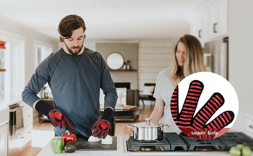 Heat-Resistant Silicone BBQ Grilling Gloves – Food-Safe Heat-Insulating Glove Set for Indoor & Outdoor Grilling, Barbecuing, Baking & Cooking, Red and Black