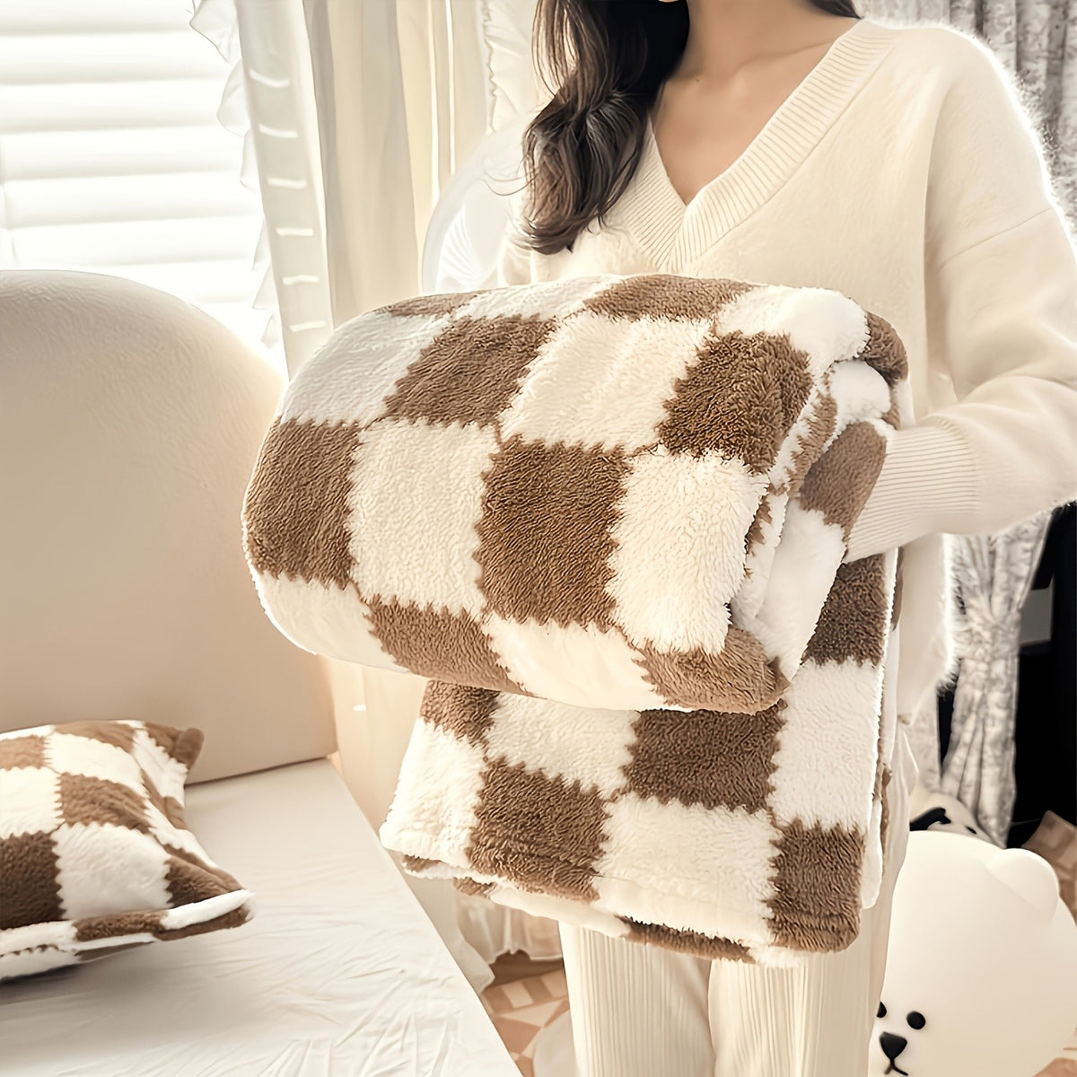 Checkerboard Flannel Throw Blanket 3D Embossed Super Soft Plush Fleece Aesthetic Checkered Blanket for Sofa Bed OEKO-TEX Machine Washable 5 Colors