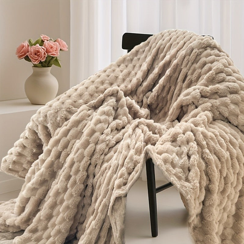 Super Soft Fuzzy Plush Throw Blanket 100% Polyester Lightweight Queen Size Bed Blanket for Women Bedroom Spring Summer 4 Colors 4 Sizes