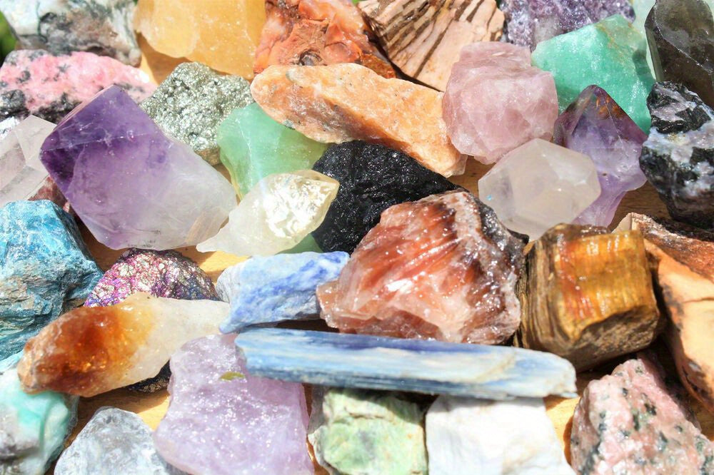 2000 Carats Assorted Natural Stones – Bulk Gemstone Mix for Jewelry Making, Craft Projects, Collecting, Gifting & Decorative Vase Filler