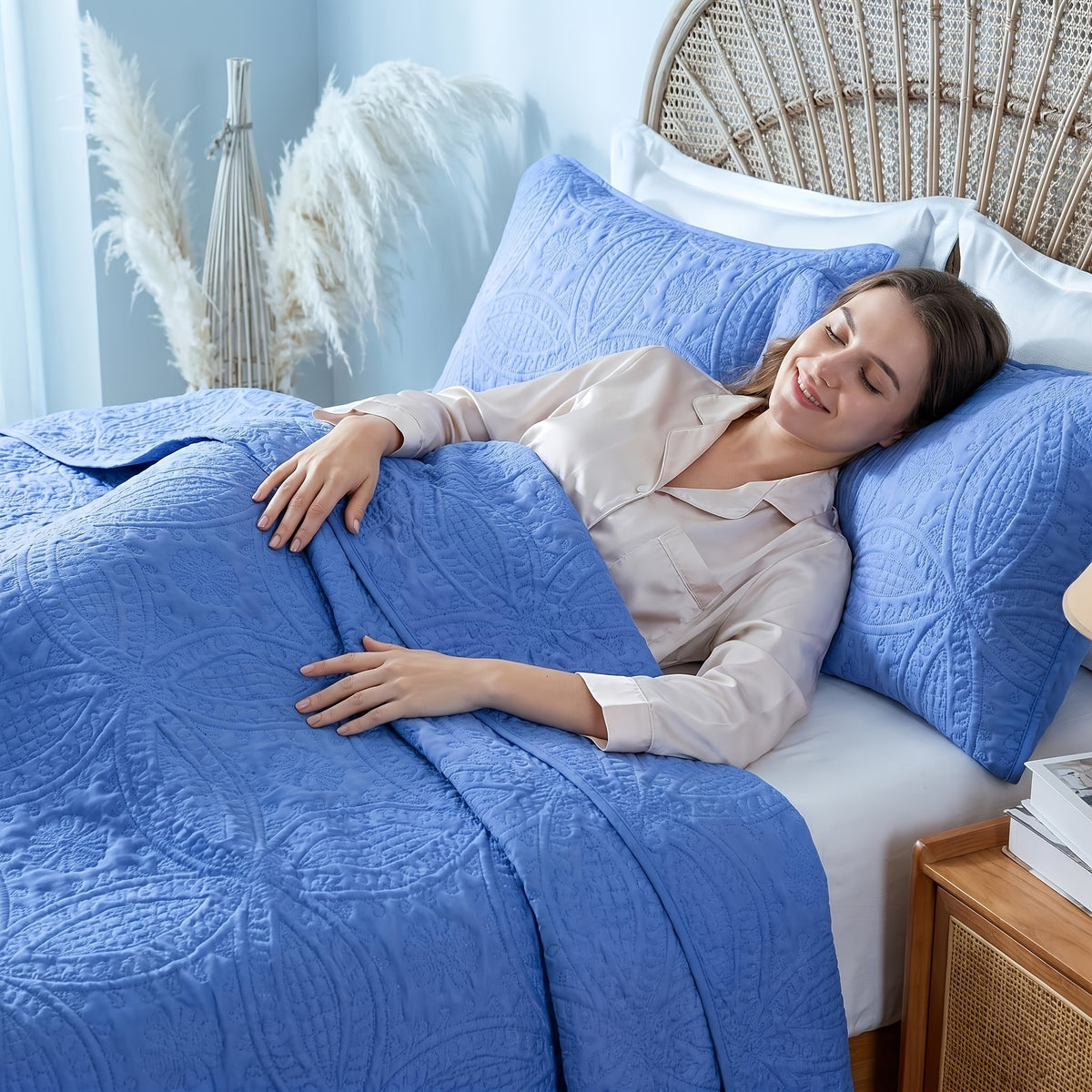 Quilted Bedspread Set Lightweight Cooling Coverlet with Pillow Shams Twin Queen King Soft Breathable Summer Bedding Set Machine Washable