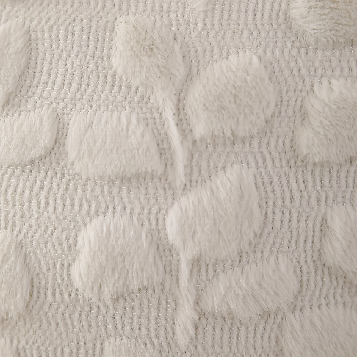 Eucalyptus Leaf Faux Plush Jacquard Pillow Covers Set of 2, 18x18 Inch Boho Cottage Quilted Cushion Cover with Zipper, Machine Washable, White & Khaki, Bedroom Sofa Home Decor