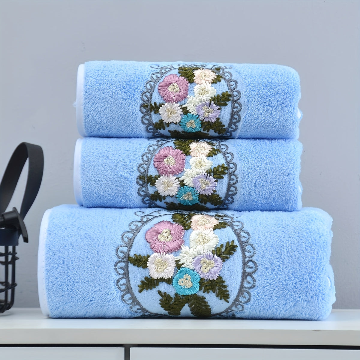 Embroidered Flower Towel Set 3 Piece – Soft Absorbent Bath Towel & 2 Face Towels – Skin-Friendly Polyester Blend, Home & Beach Use, White, Blue, Pink, Gray