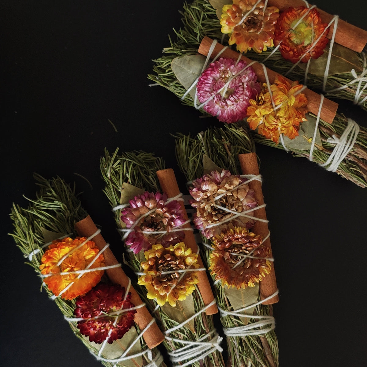 Rosemary Cinnamon Aromatherapy Sticks 3-Pack – Natural Home Fragrance for Space Purification, Meditation & Holiday Decor Gift