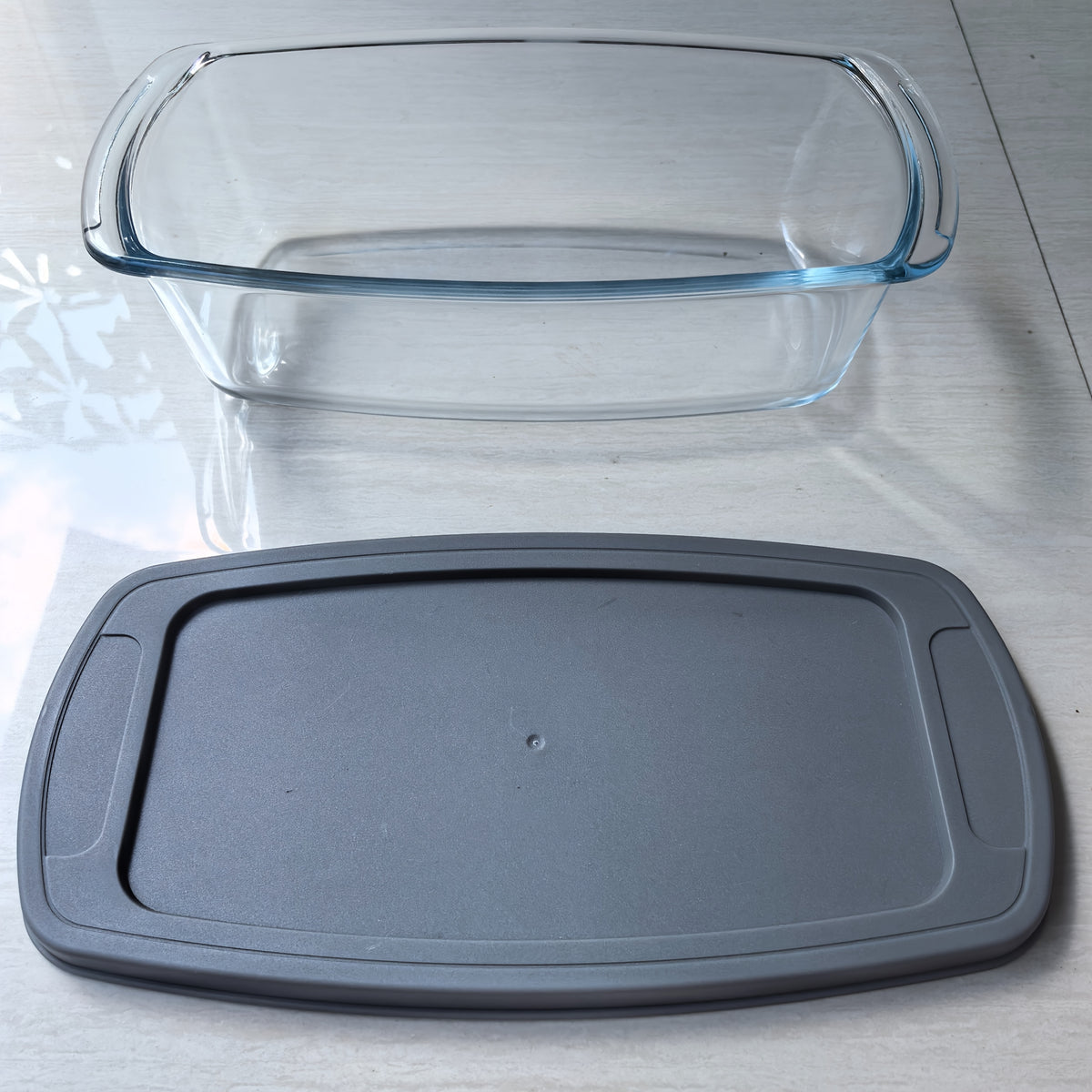 Glass Baking Dish with Lid 1.9Qt – Borosilicate Rectangular Toast Pan, Oven & Microwave Safe, Stackable Airtight Container for Bread & Cakes (1 or 2pcs)