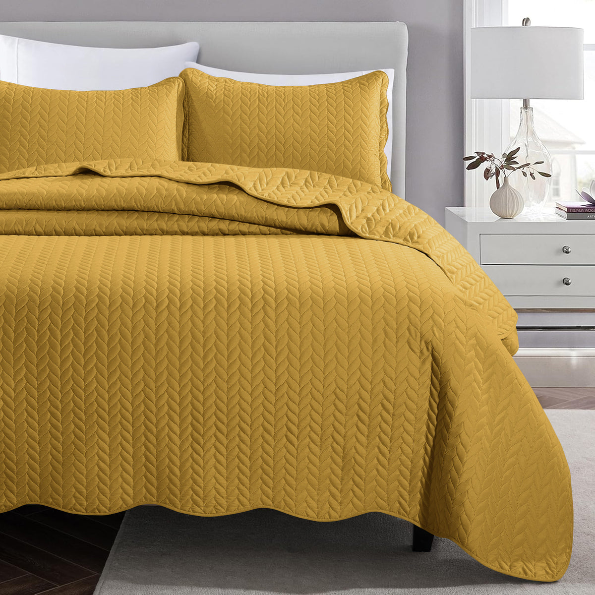 Microfiber Quilt Bedspread Set All Season Lightweight – Soft Breathable Quilted Coverlet Twin Full Queen King 16 Colors Machine Washable