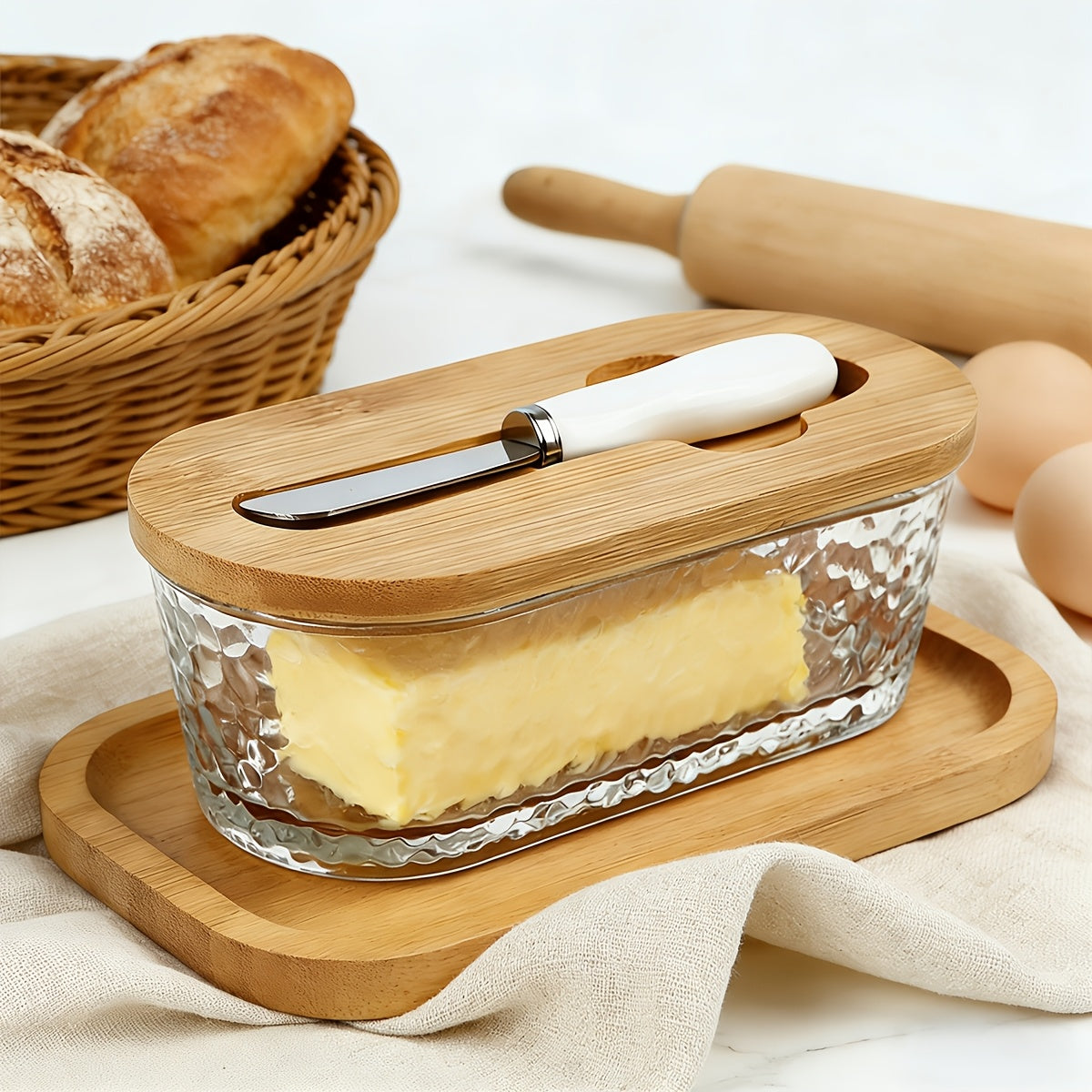 Airtight Glass Butter Dish with Lid Stripe and Crystal Pattern Butter Keeper for Countertop and Refrigerator Hygienic Covered Butter Tray for Kitchen Storage