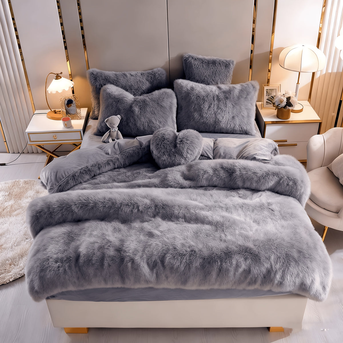 4-Piece Plush Duvet Cover Set – Pillowcases + Heart-Shaped Pillow | Full, Queen, King